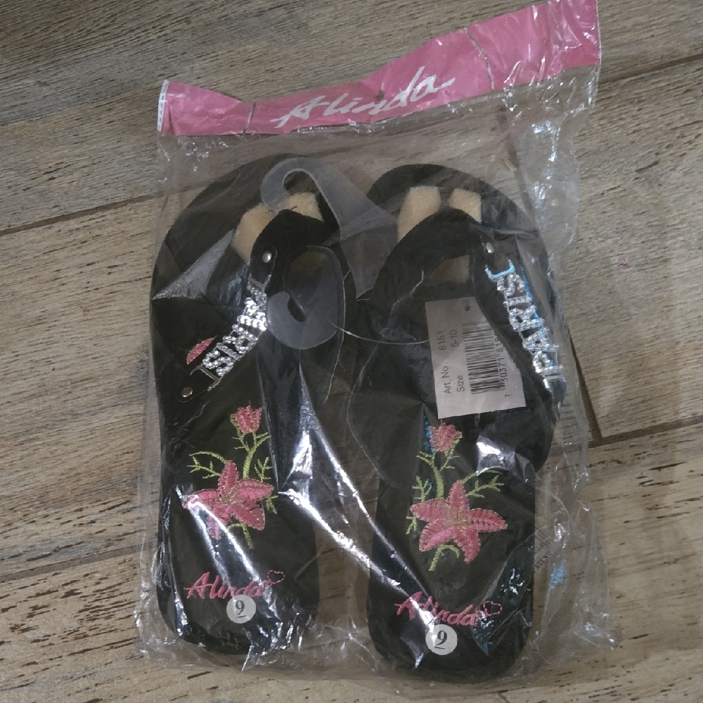 Black Floral Women's Sandals